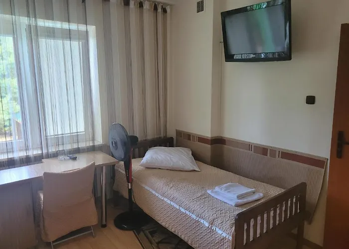 Hotel Turystyczne Usługi Hotelarskie Warszawa