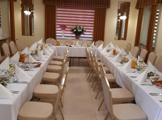 Turystyczne Usługi Hotelarskie Warszawa